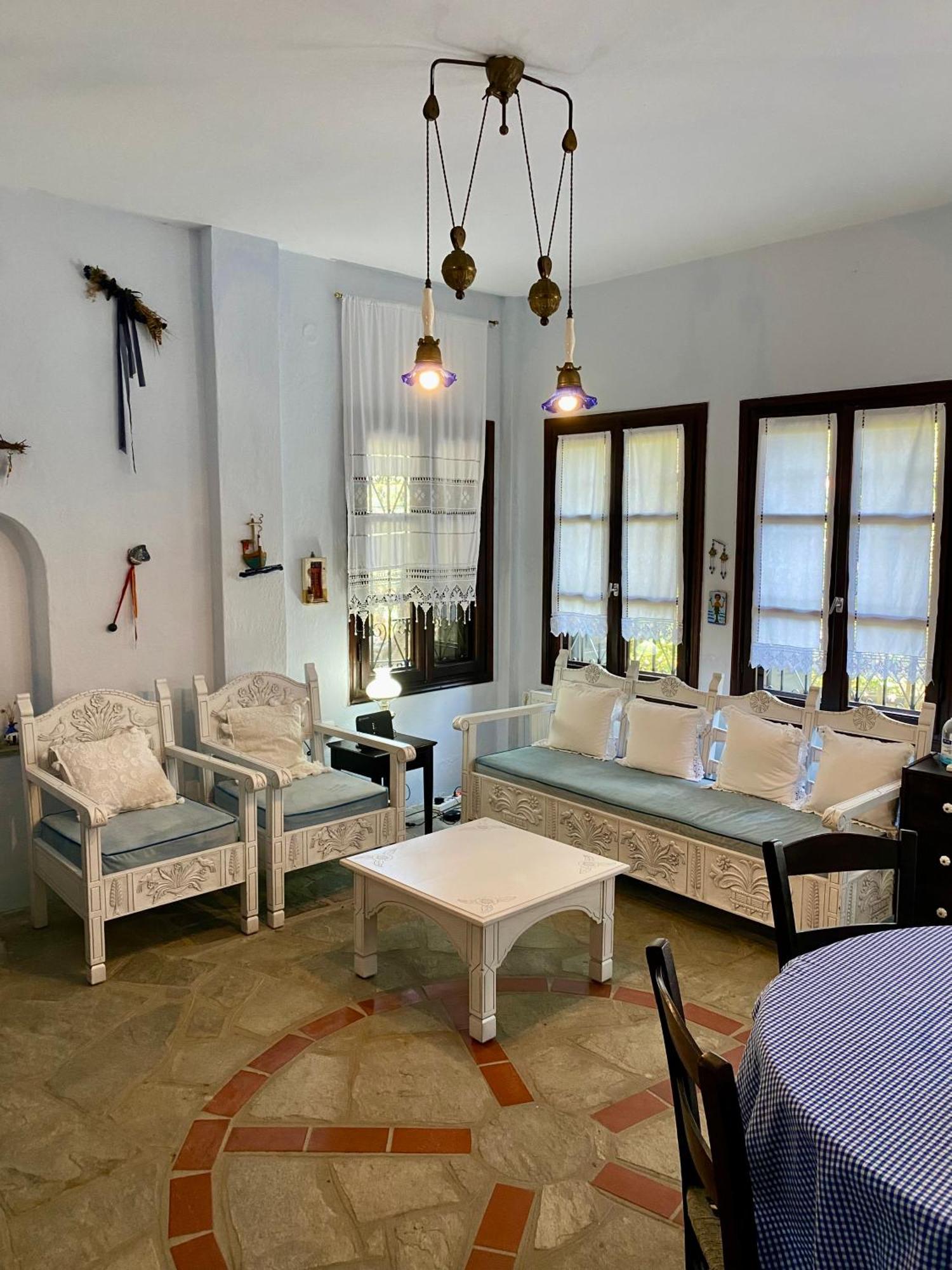 Villa Valia: Traditional Luxurious Residence Pyrgadikia Exterior photo